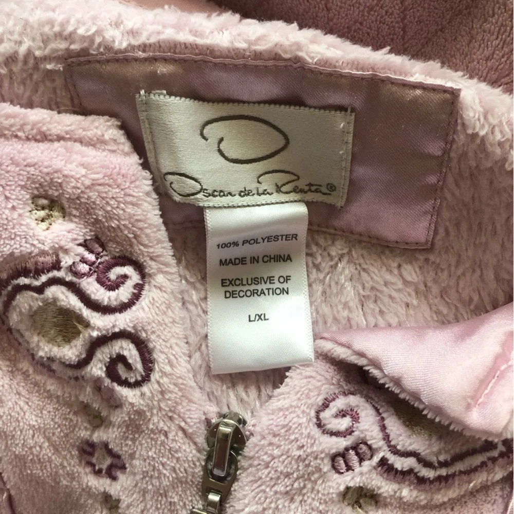 Oscar De La Renta Pink Fleece Night Robe size Large - Picture 10 of 10